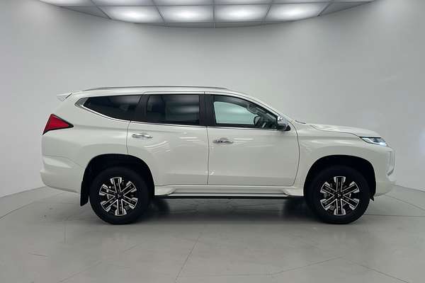 2023 Mitsubishi Pajero Sport GLS QF