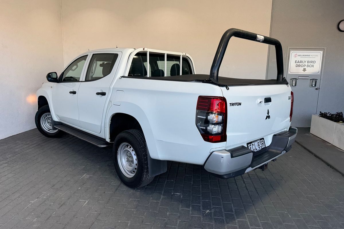 2018 Mitsubishi Triton GLX MR 4X4