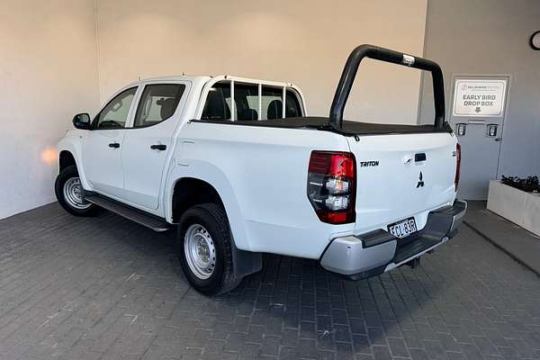 2018 Mitsubishi Triton GLX MR 4X4