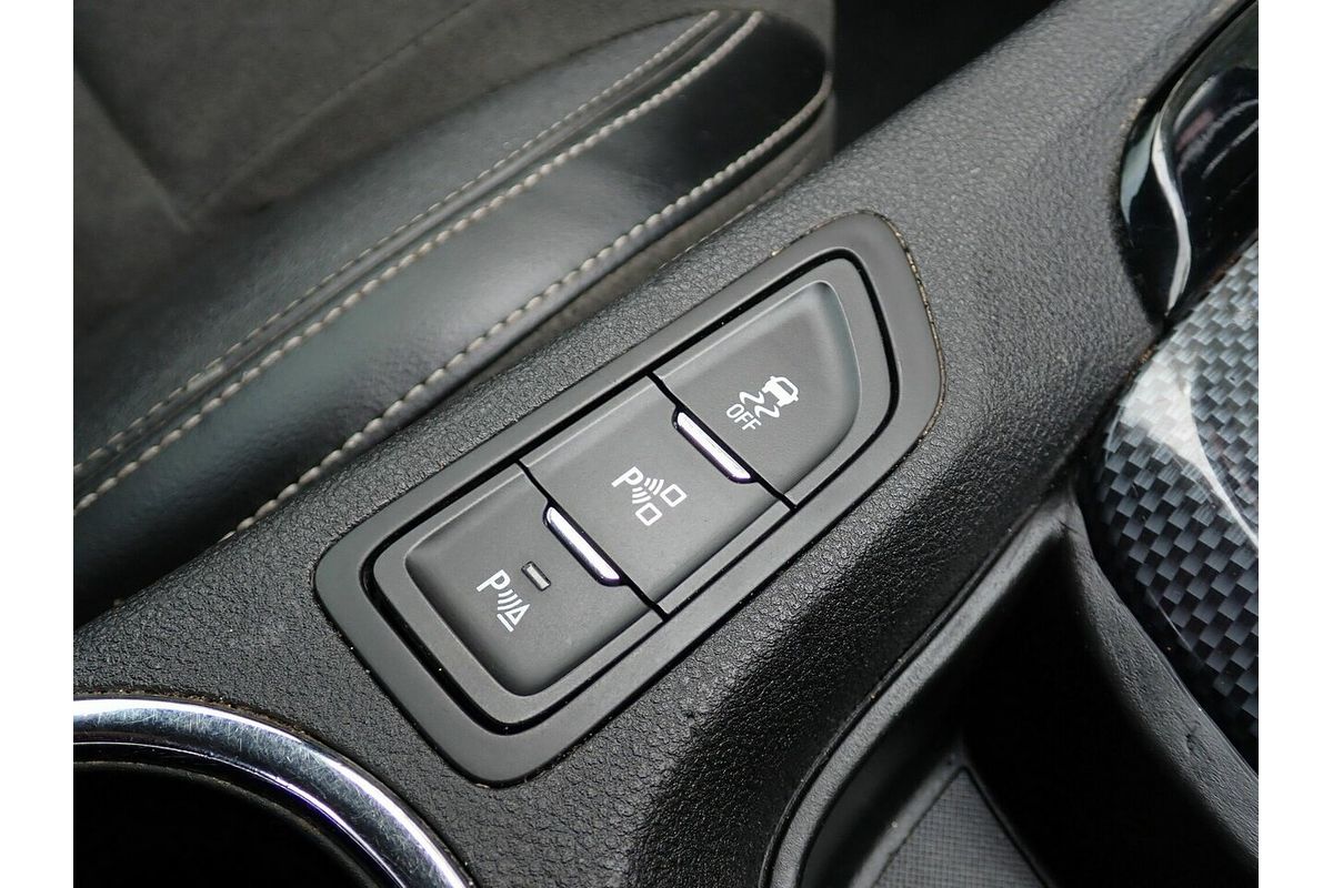2013 Holden Commodore SV6 VF