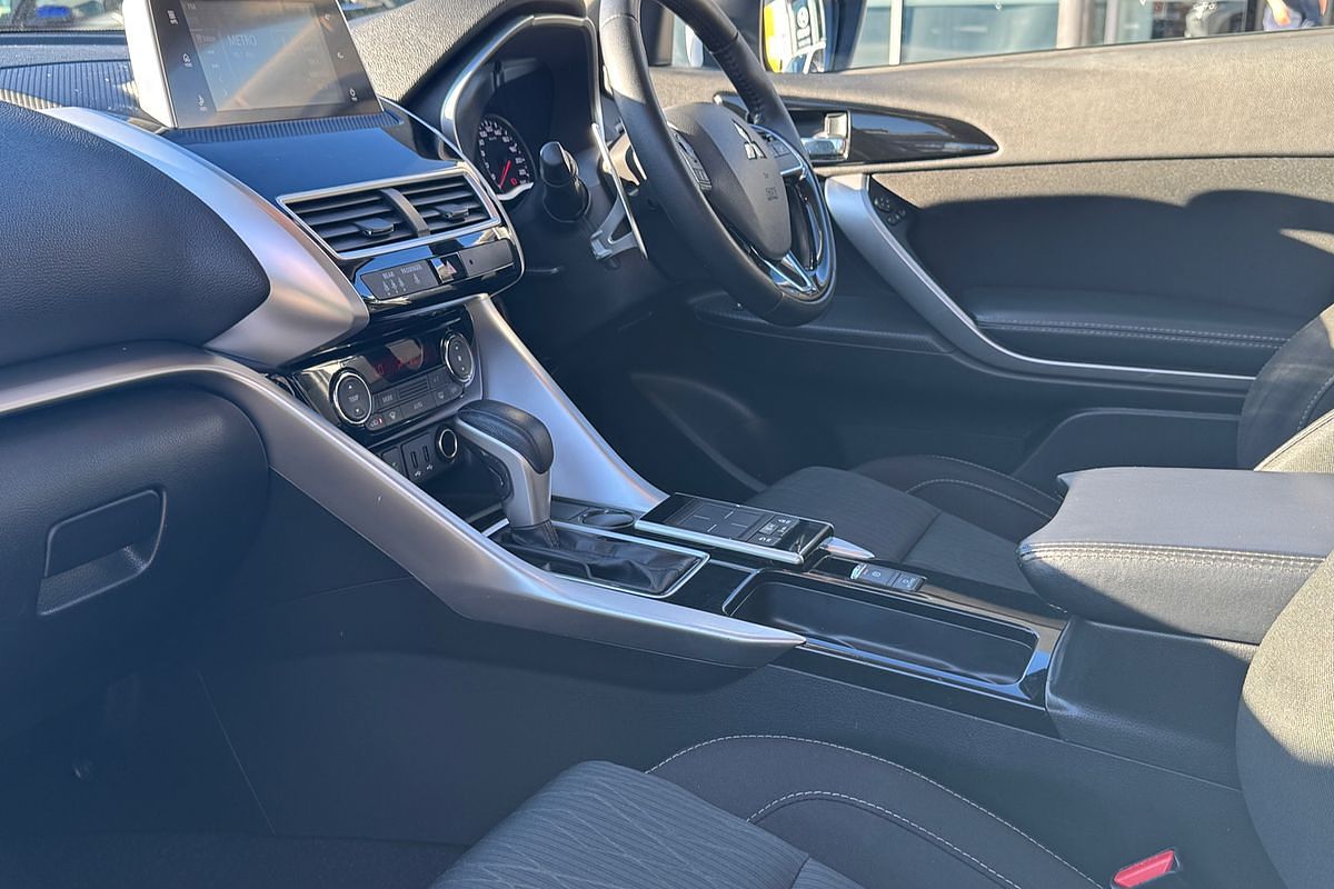 2019 Mitsubishi Eclipse Cross ES YA