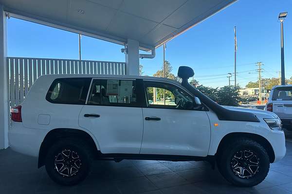 2017 Toyota Landcruiser GX VDJ200R