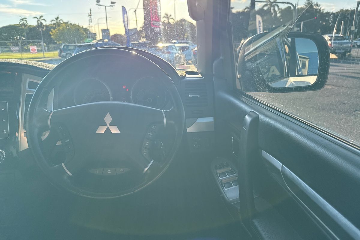 2019 Mitsubishi Pajero GLX NX