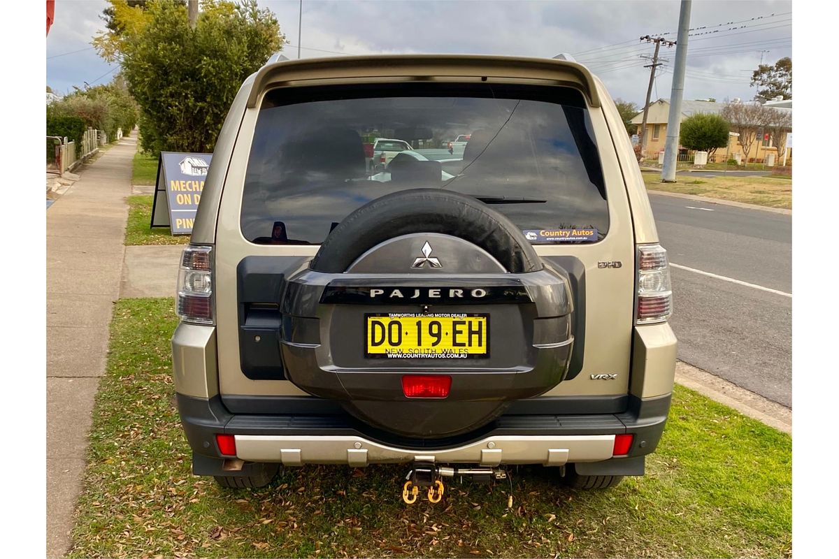 2007 Mitsubishi Pajero VR-X NS