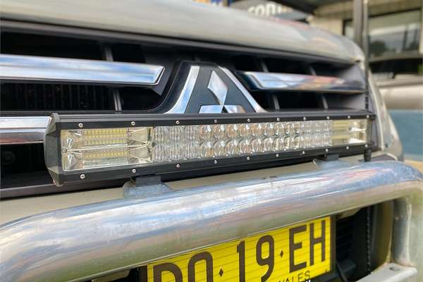 2007 Mitsubishi Pajero VR-X NS
