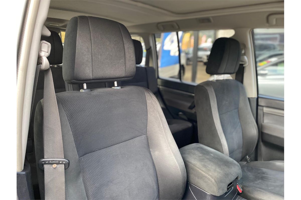 2007 Mitsubishi Pajero VR-X NS