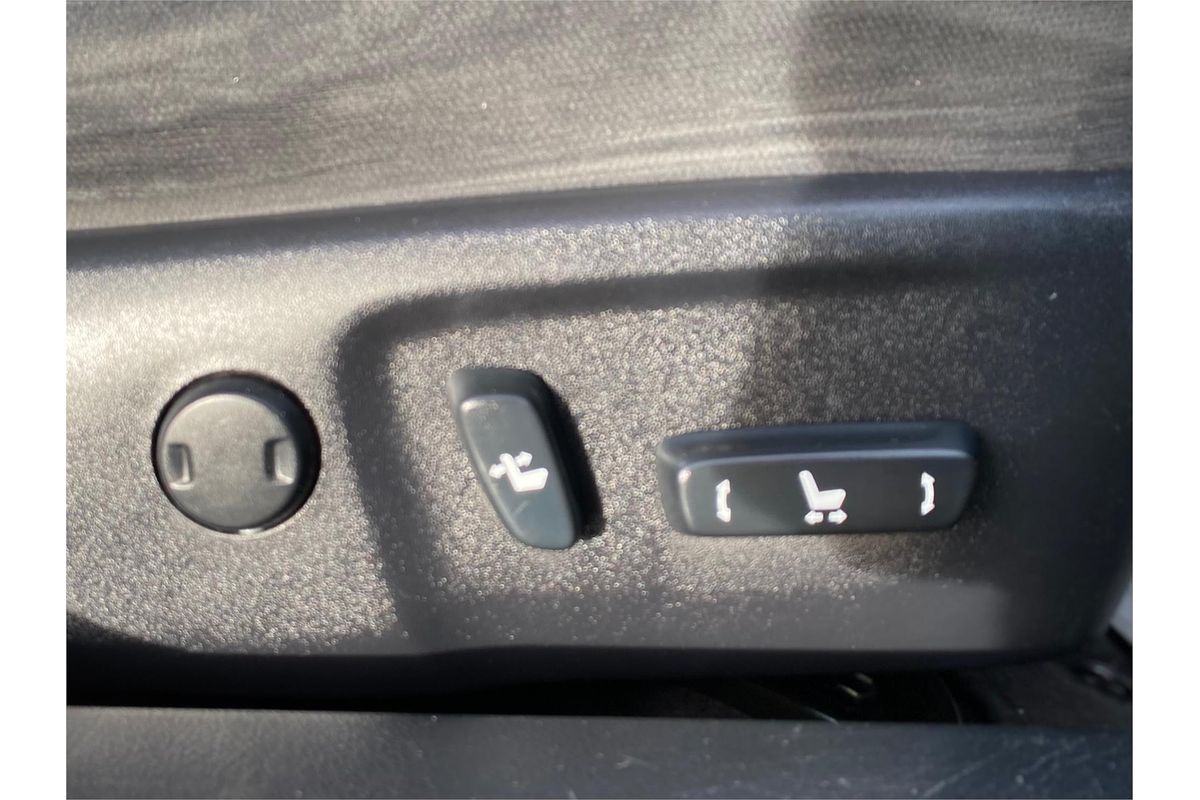 2014 Toyota Camry Hybrid H AVV50R