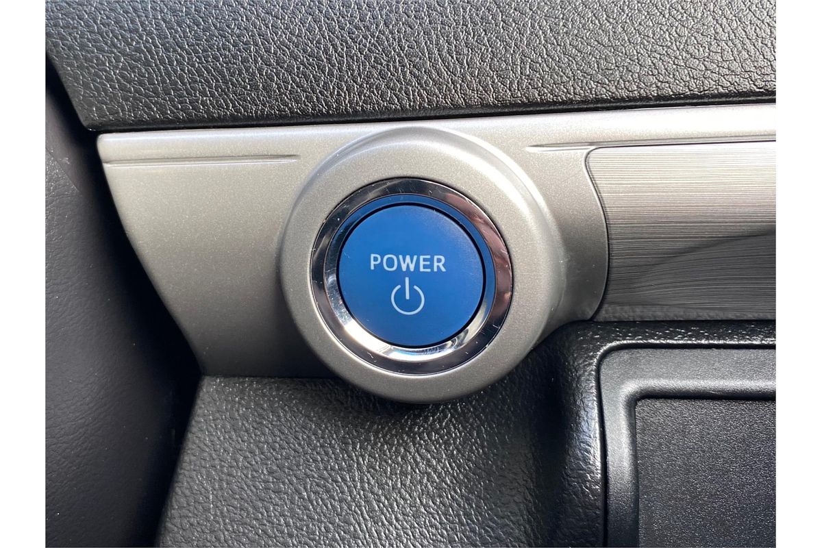 2014 Toyota Camry Hybrid H AVV50R