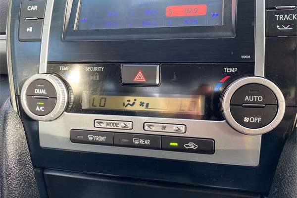 2014 Toyota Camry Hybrid H AVV50R