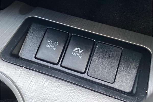 2014 Toyota Camry Hybrid H AVV50R