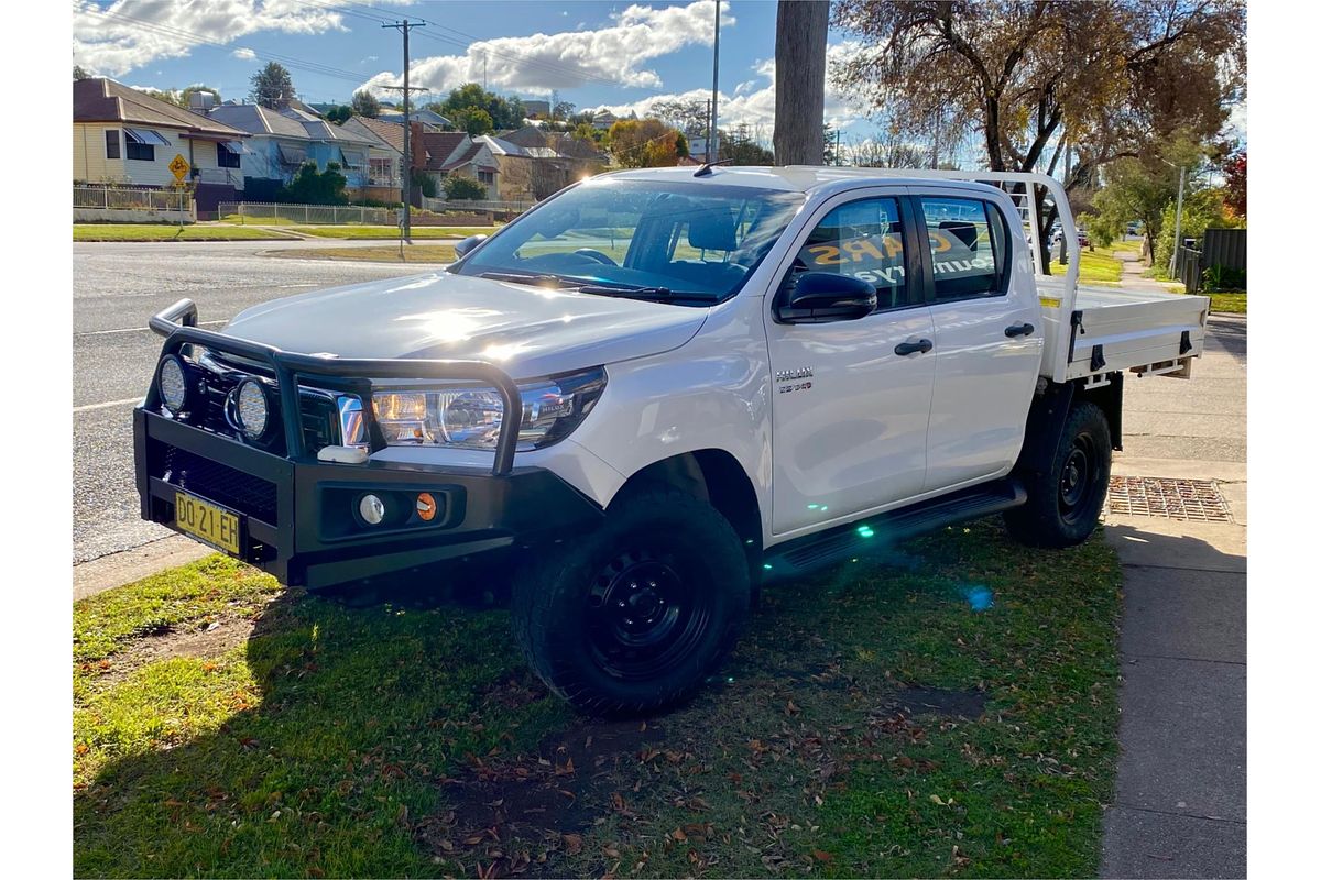 2019 Toyota Hilux SR GUN126R