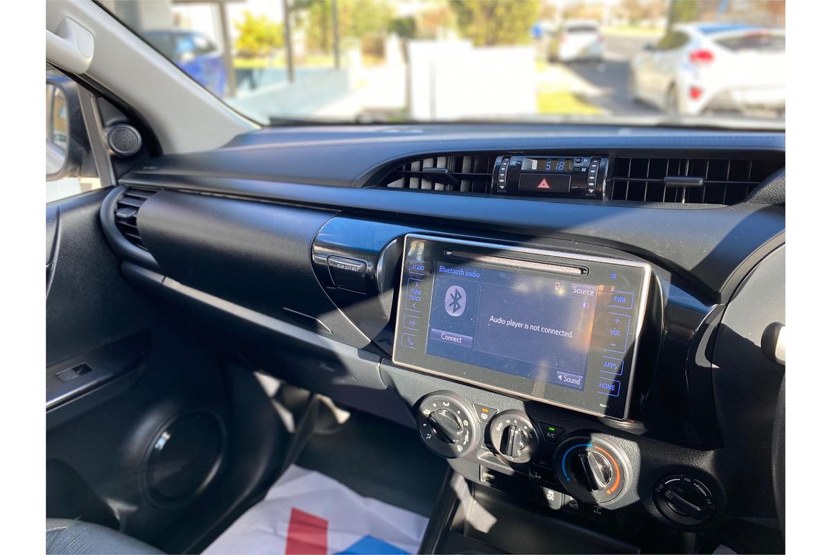 2019 Toyota Hilux SR GUN126R