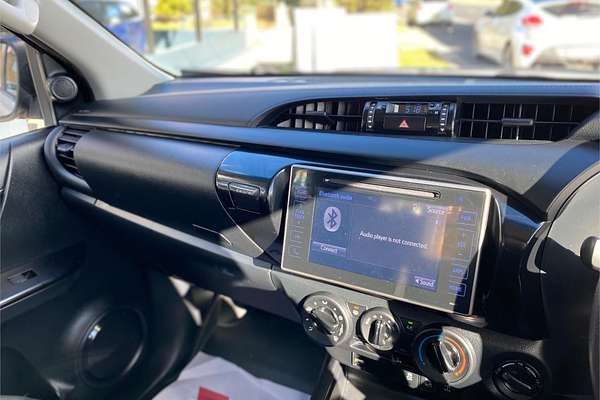 2019 Toyota Hilux SR GUN126R