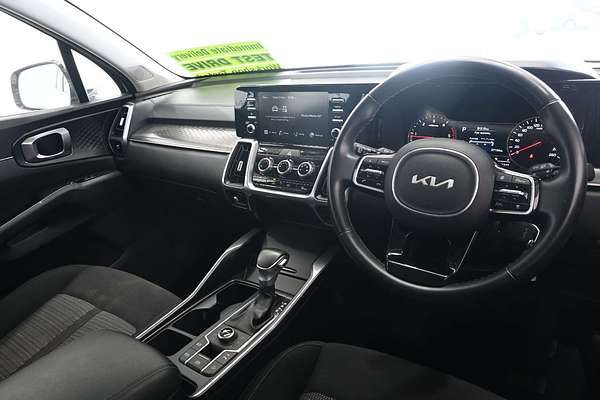 2023 Kia Sorento S MQ4