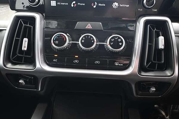 2023 Kia Sorento S MQ4