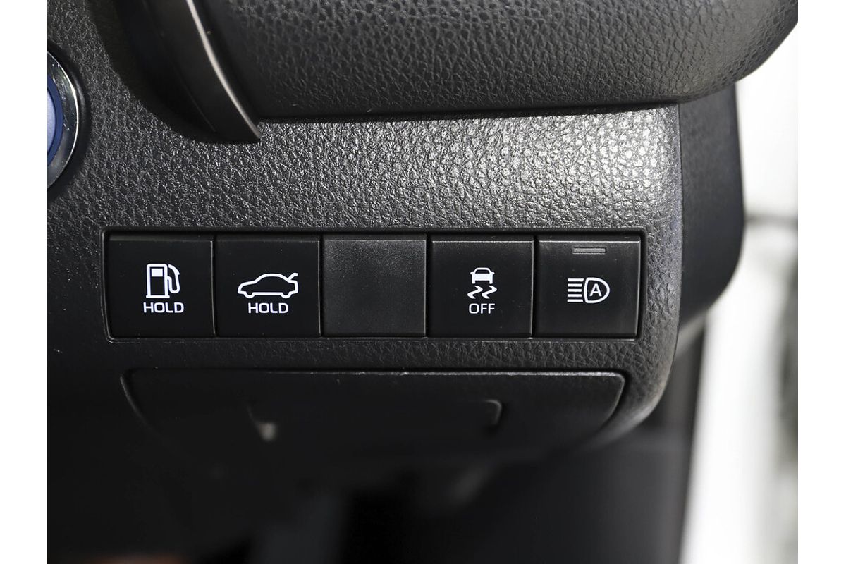 2022 Toyota Camry Ascent AXVH70R