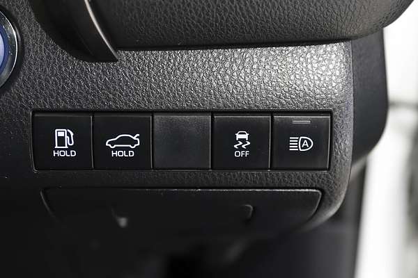 2022 Toyota Camry Ascent AXVH70R