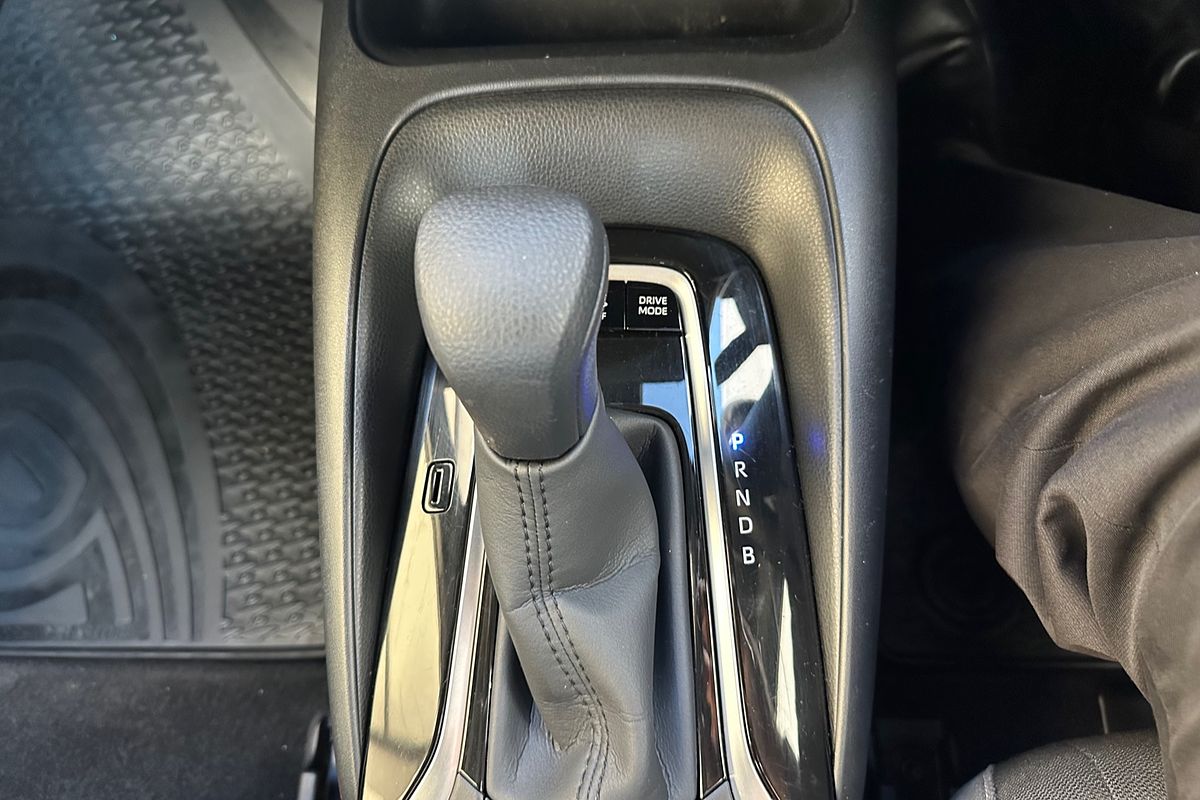 2020 Toyota Corolla Ascent Sport Hybrid ZWE211R
