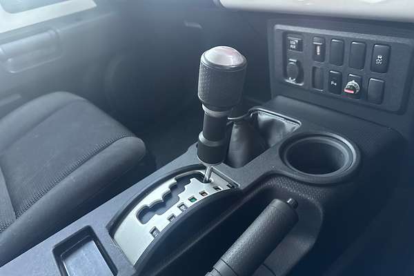2014 Toyota FJ Cruiser GSJ15R