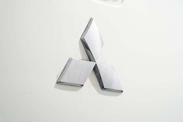 2019 Mitsubishi Triton GLX MR 4X4