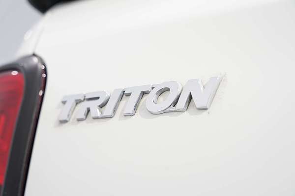 2019 Mitsubishi Triton GLX MR 4X4
