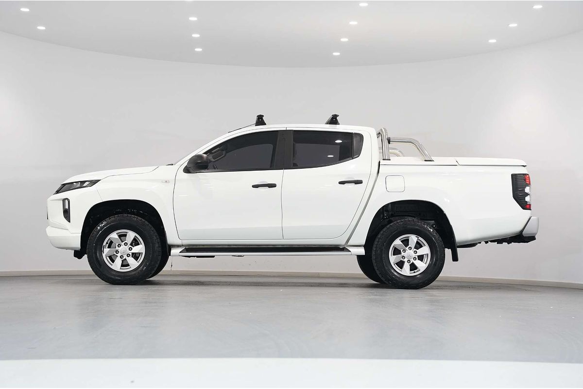 2019 Mitsubishi Triton GLX MR 4X4
