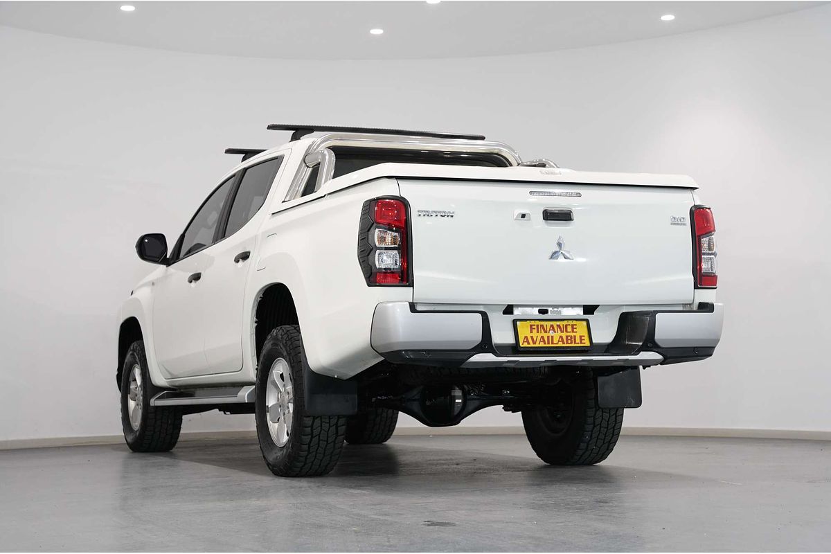 2019 Mitsubishi Triton GLX MR 4X4
