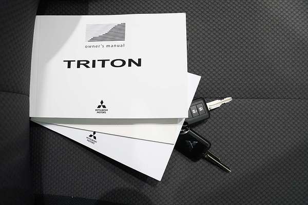 2019 Mitsubishi Triton GLX MR 4X4