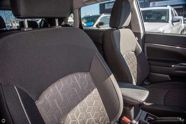 2025 Mitsubishi ASX LS XD