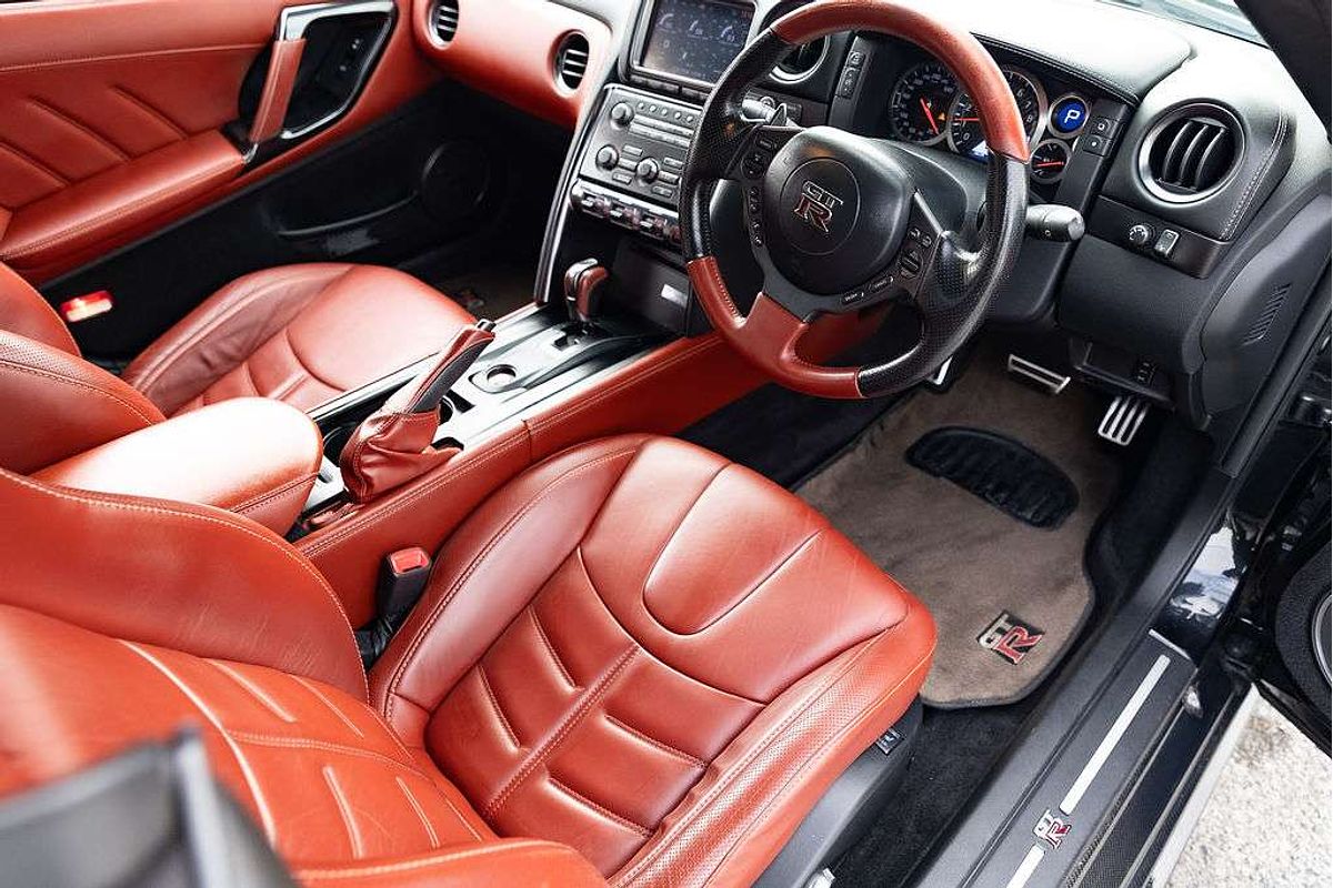 2015 Nissan GT-R Premium R35