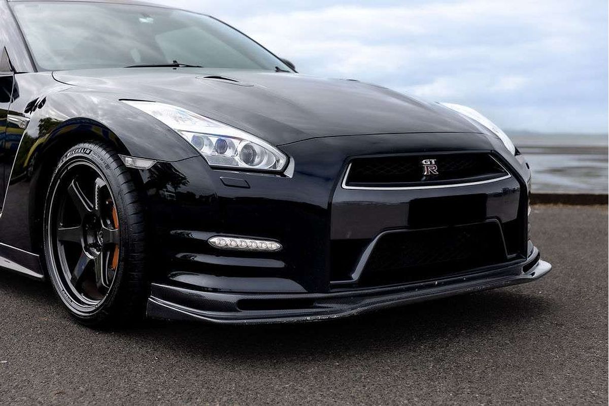 2015 Nissan GT-R Premium R35