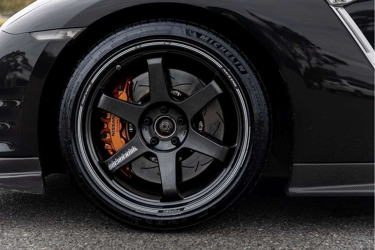 2015 Nissan GT-R Premium R35