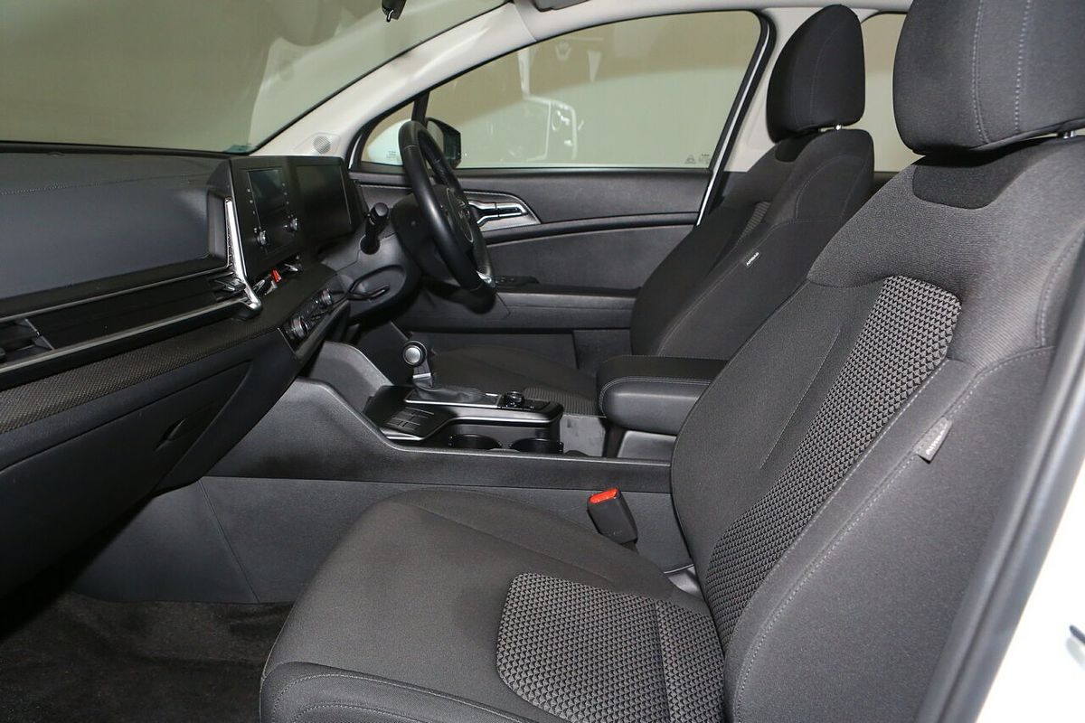 2024 Kia Sportage S NQ5