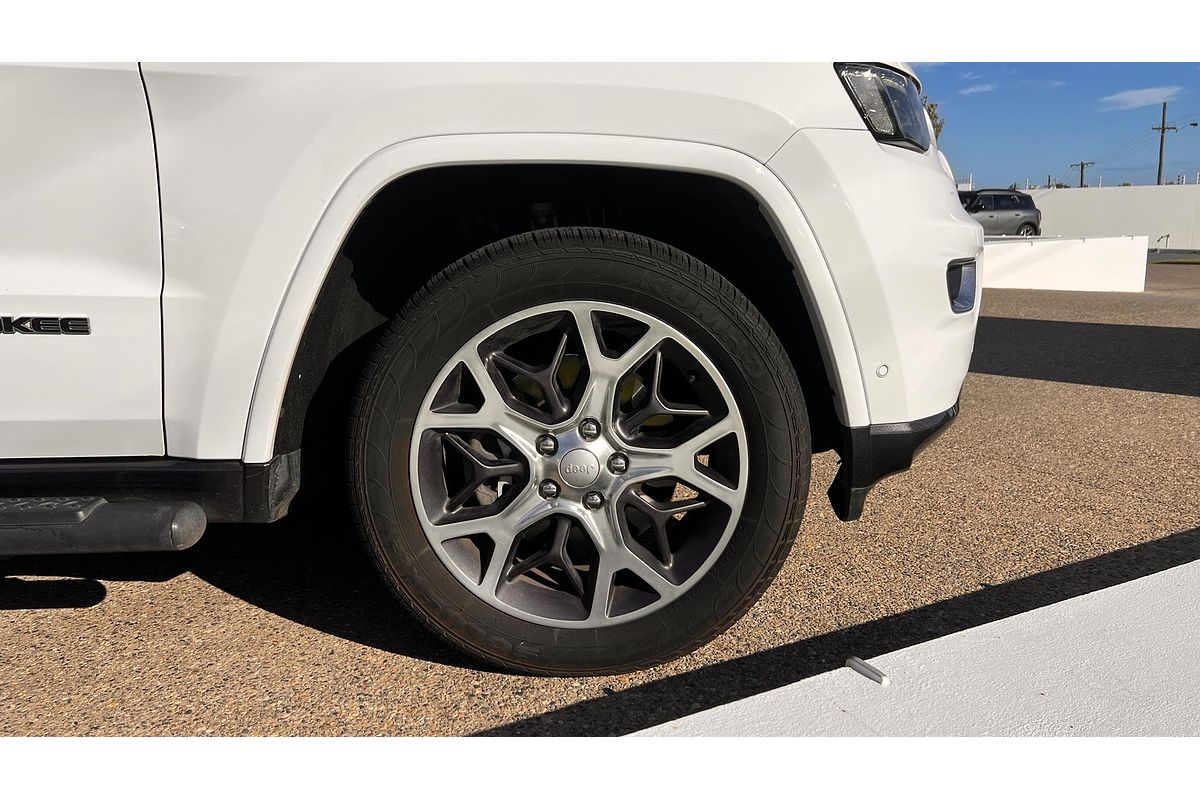 2018 Jeep Grand Cherokee 25th Anniversary WK