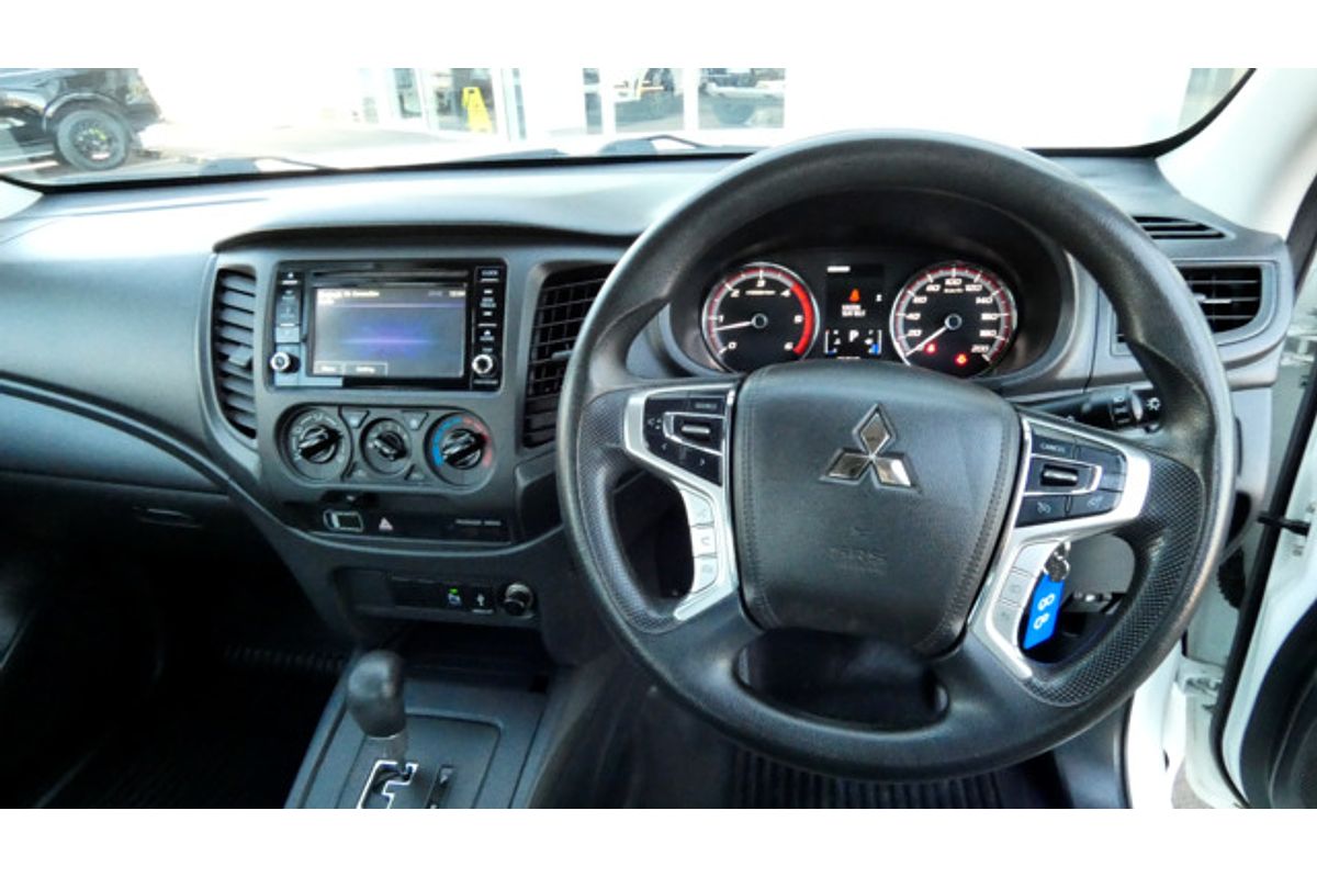 2019 Mitsubishi Triton GLX MR 4X4