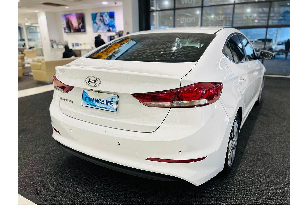 2017 Hyundai Elantra Elite AD
