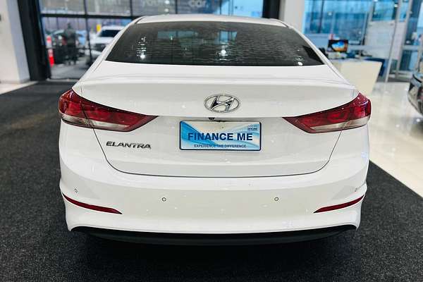 2017 Hyundai Elantra Elite AD