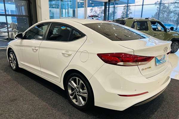 2017 Hyundai Elantra Elite AD