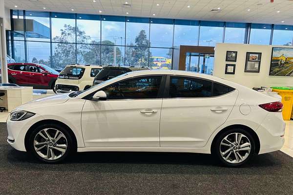 2017 Hyundai Elantra Elite AD