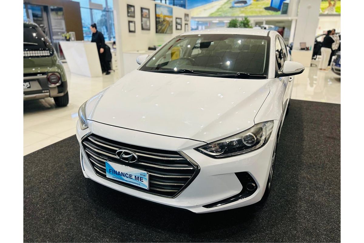 2017 Hyundai Elantra Elite AD