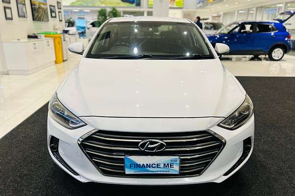 2017 Hyundai Elantra Elite AD