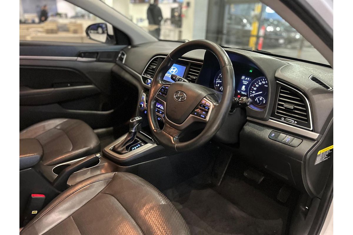 2017 Hyundai Elantra Elite AD