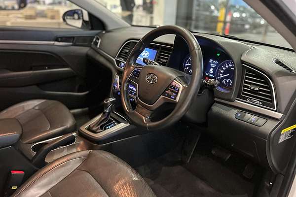 2017 Hyundai Elantra Elite AD
