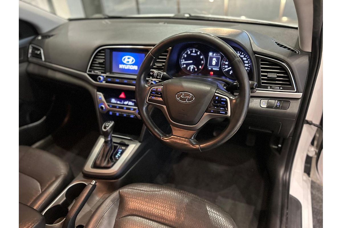 2017 Hyundai Elantra Elite AD
