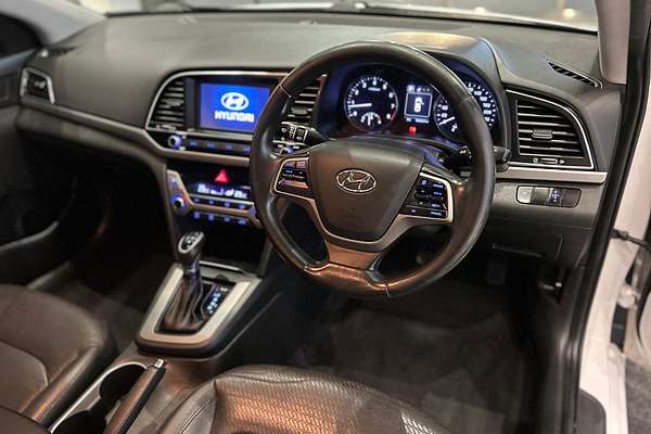 2017 Hyundai Elantra Elite AD