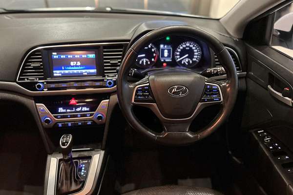 2017 Hyundai Elantra Elite AD