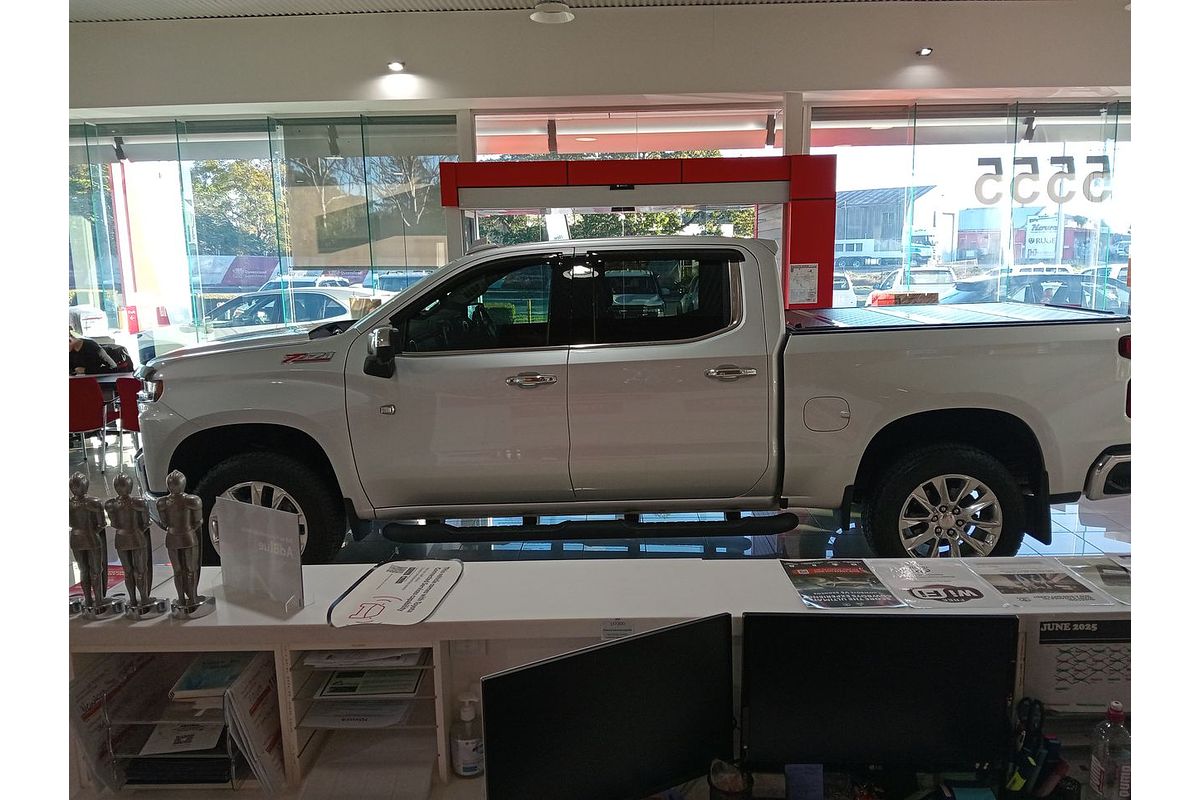 2022 Chevrolet Silverado 1500 LTZ Premium W/Tech Pack T1 4X4