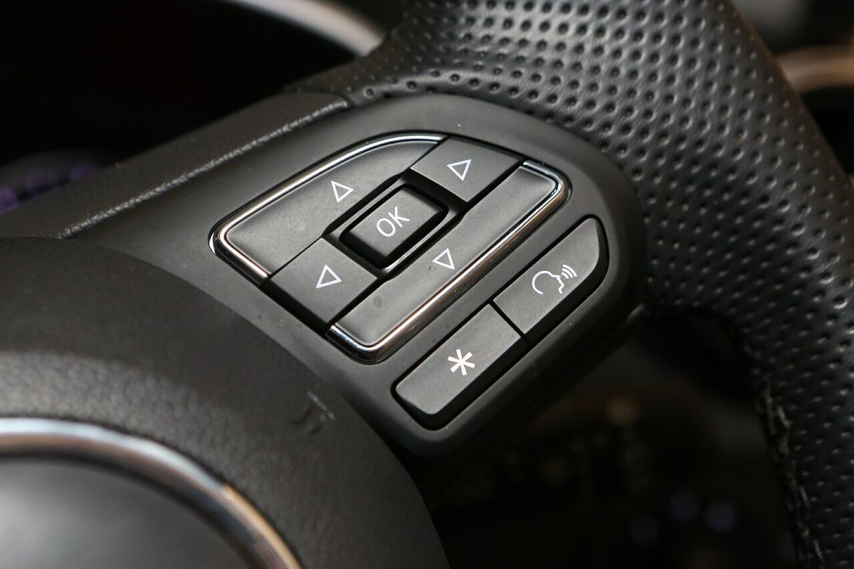 2024 MG ZS Excite AZS1