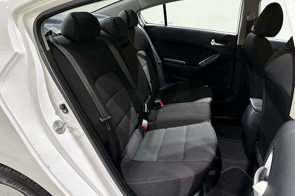 2017 Kia Cerato S YD