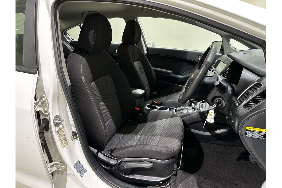 2017 Kia Cerato S YD